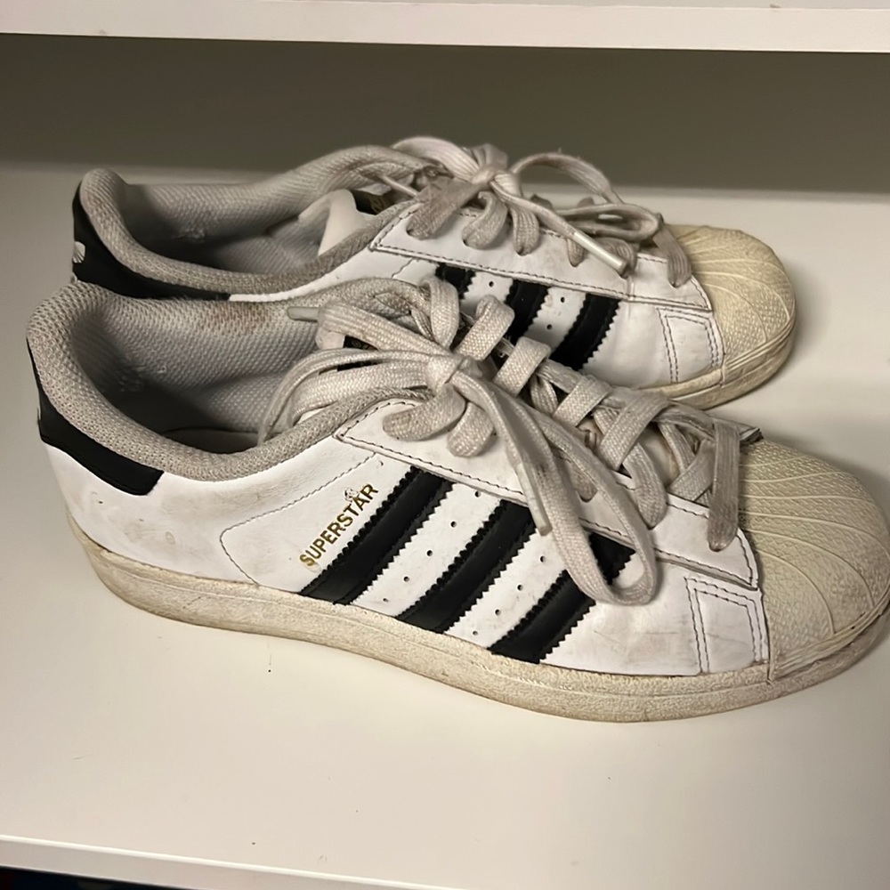 Adidas superstar (4.5Youth)